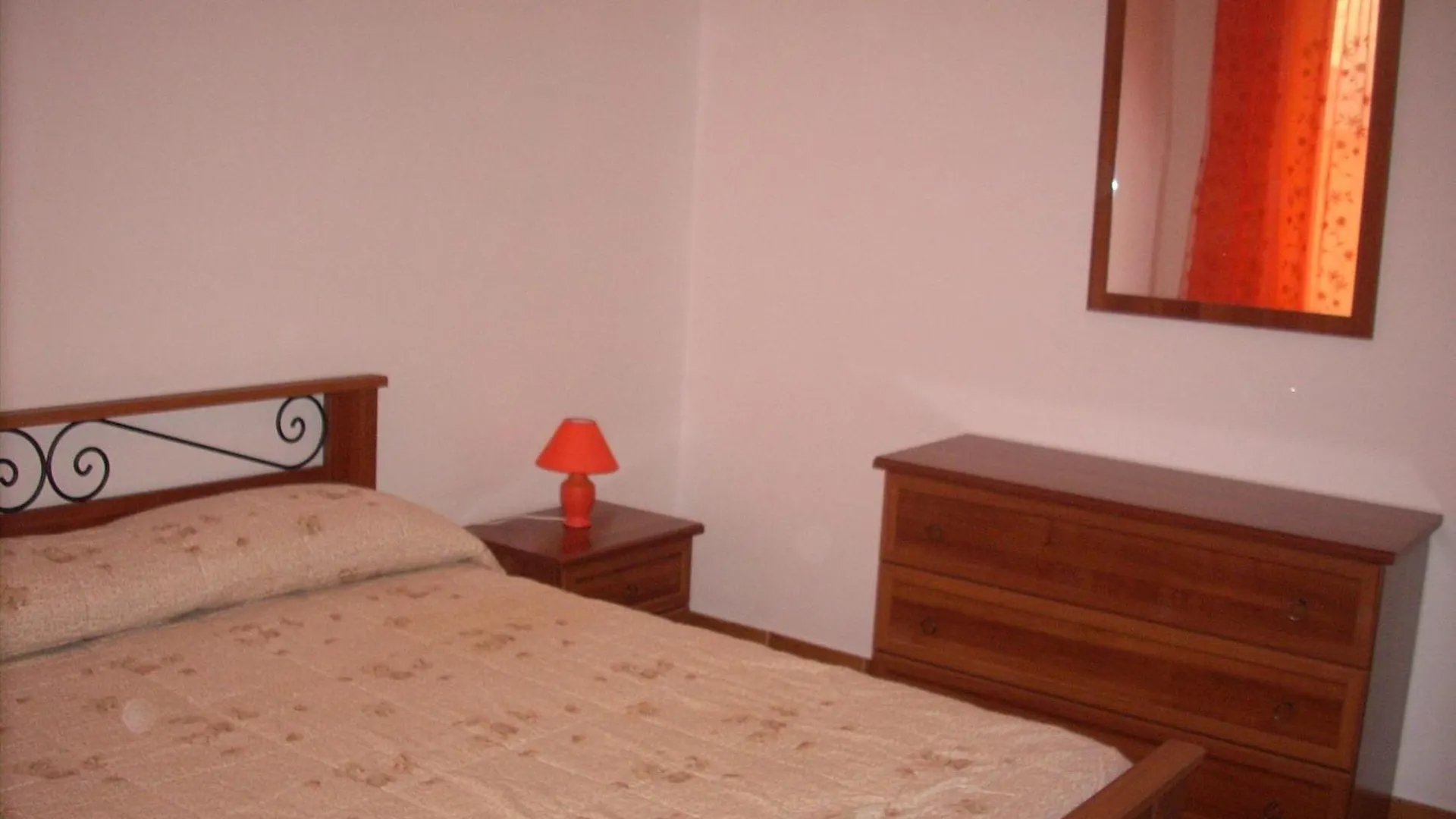 Bed and Breakfast Il Giardino del Nespolo Alghero Italia