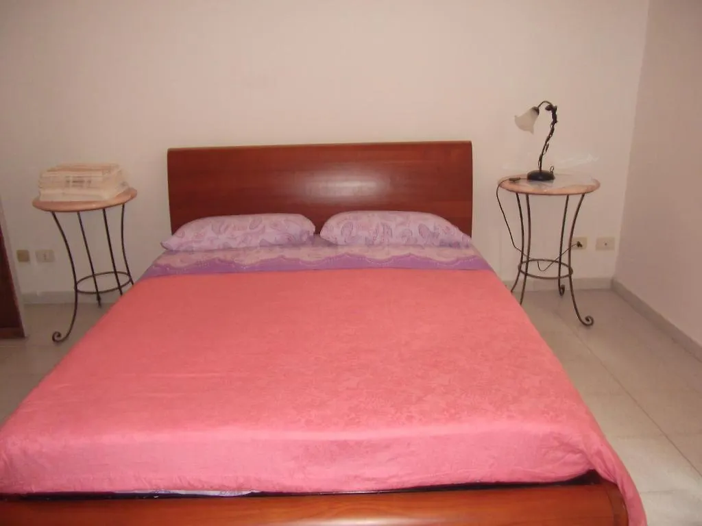 Bed and Breakfast Il Giardino del Nespolo Alghero Bed & Breakfast